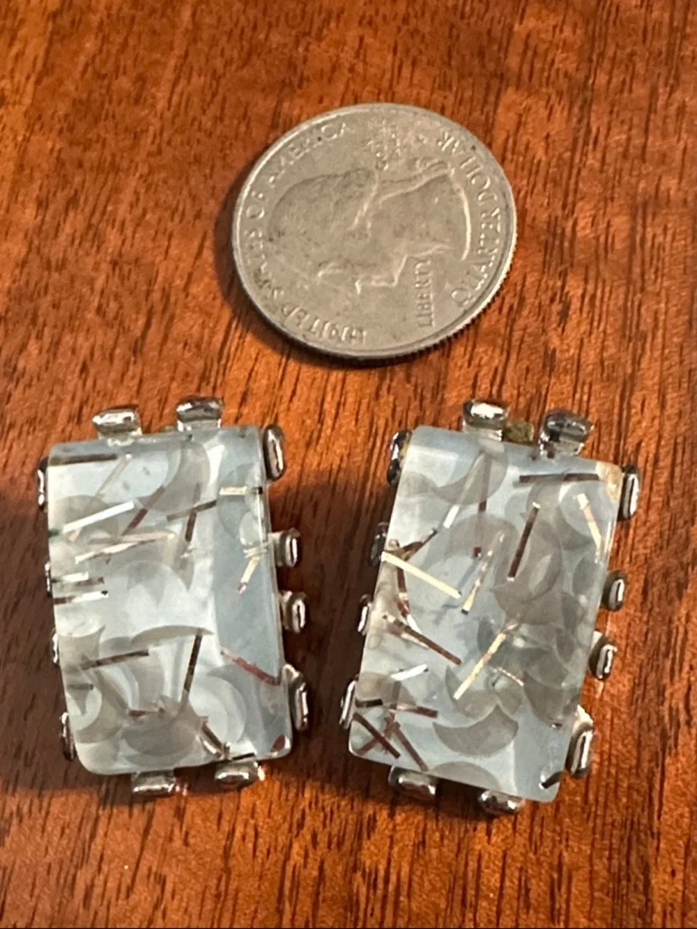 Vintage Mid Century Moon Confetti Lucite Silver Tone Rectangle Clip-On‎ Earrings